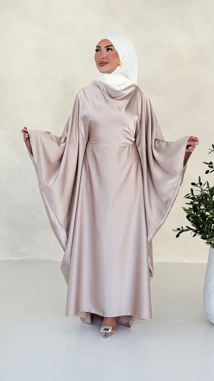 Lyra Abaya
