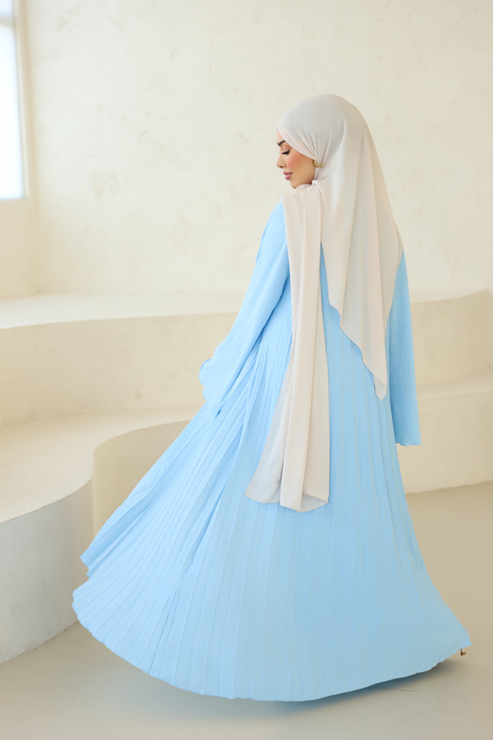 Blossom Abaya Set in Babyblau