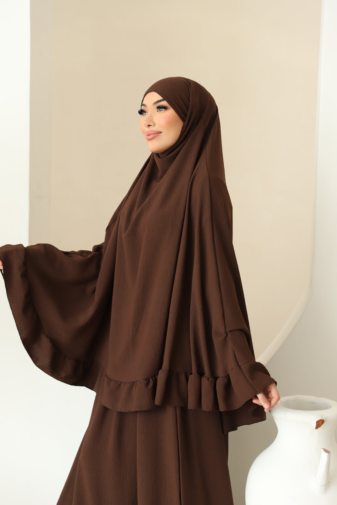 Amela Abaya Set in Braun