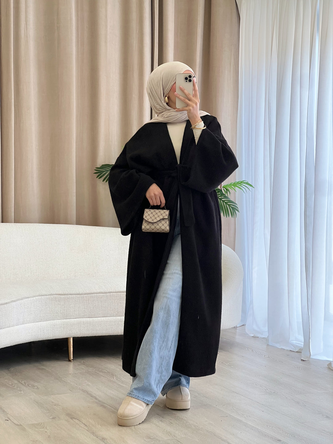 Hazel Oversized Mantel in Schwarz