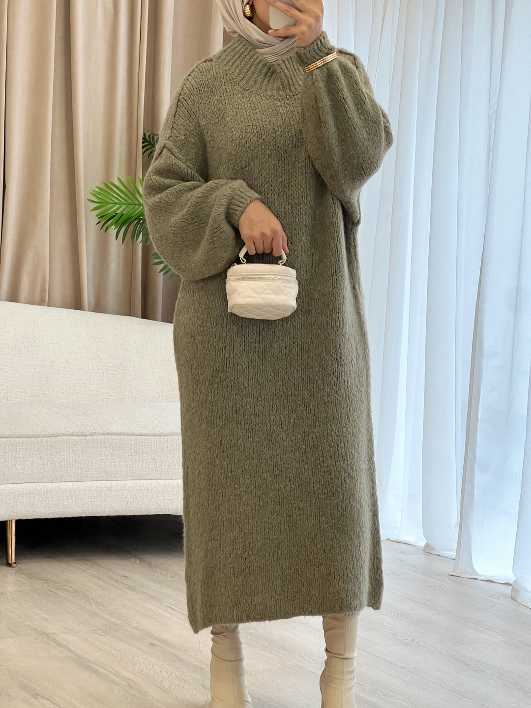 Tara Woll-Kleid in Olive