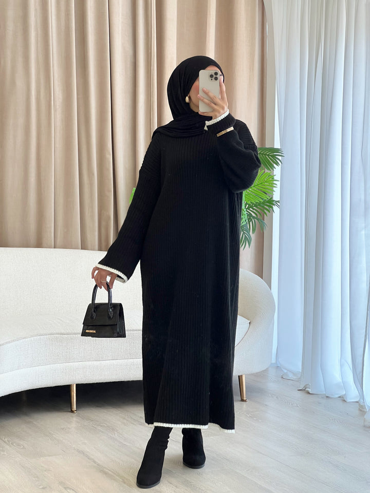 Sweety Strick Pulloverkleid in Schwarz
