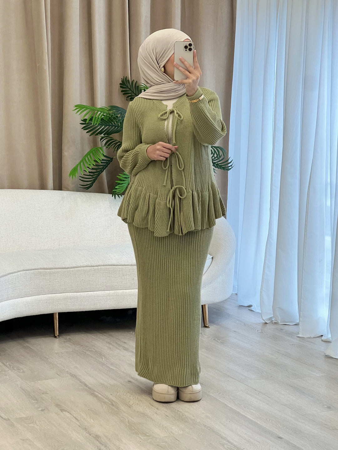 Lola Set in Pistachio