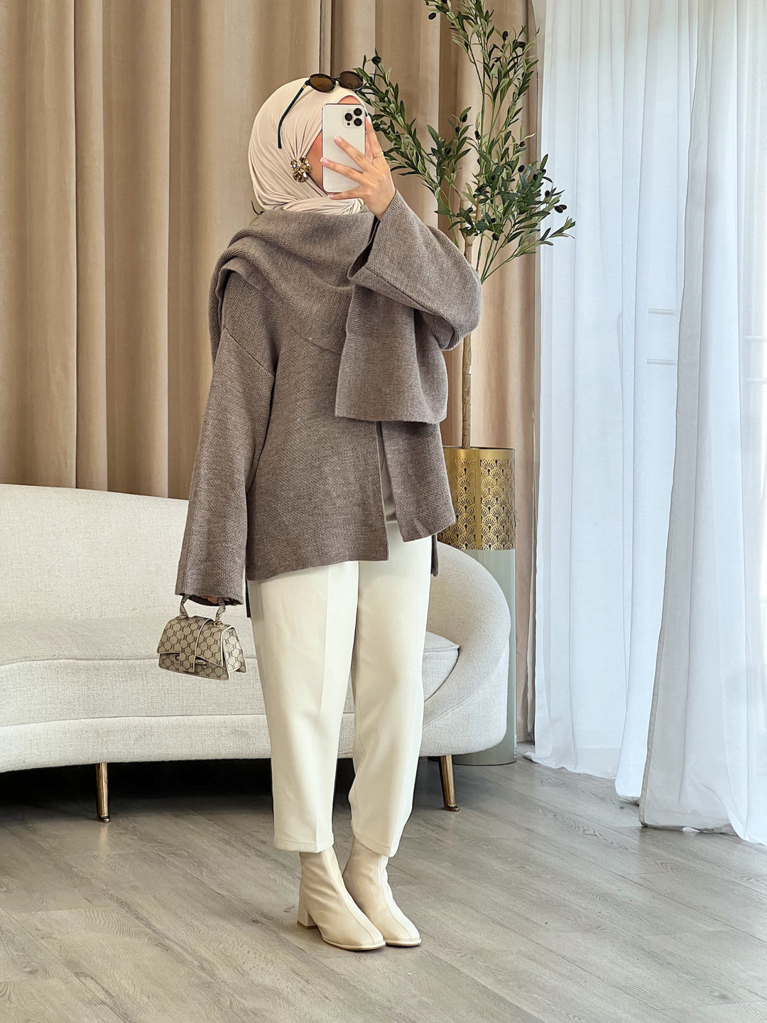 Mira Short Strick-Cape