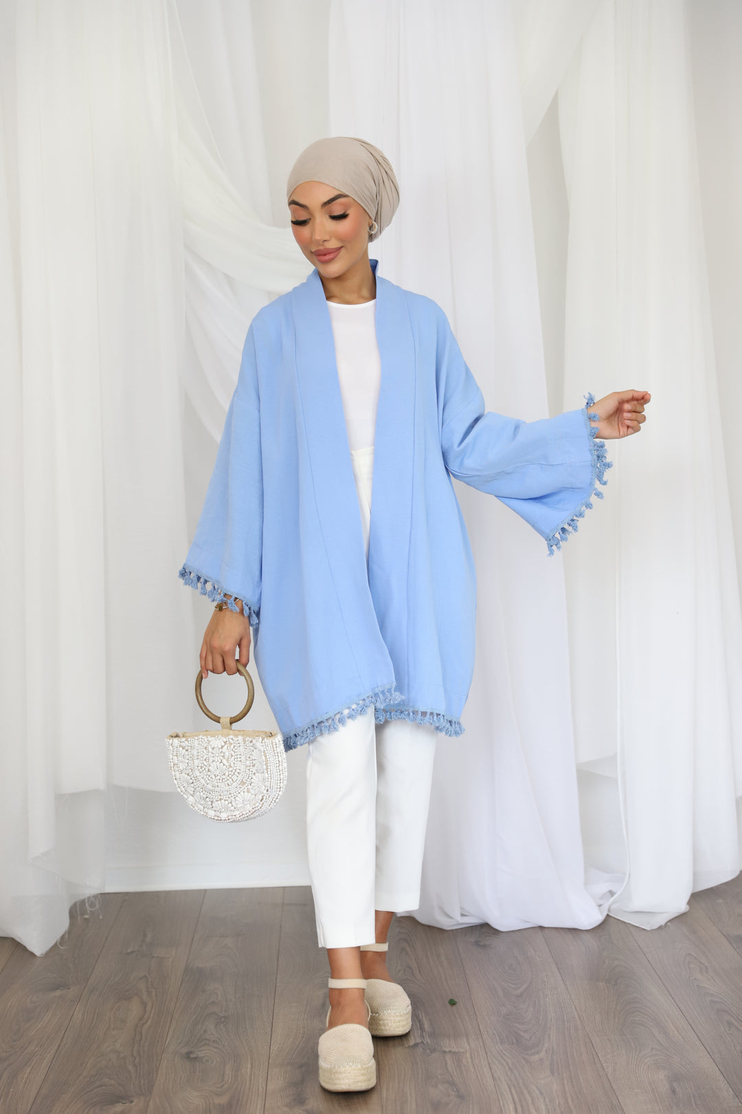 Molly PomPom Kimono in Blau