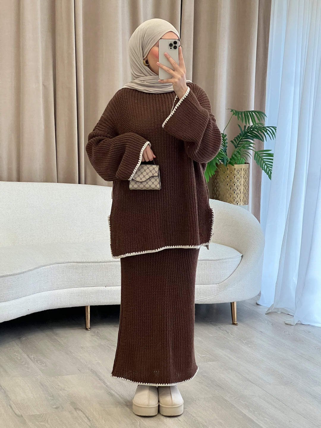 Pearl Strickset in Brown