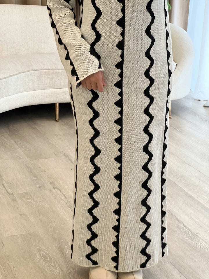 Sera Strickleid mit Muster in Beige
