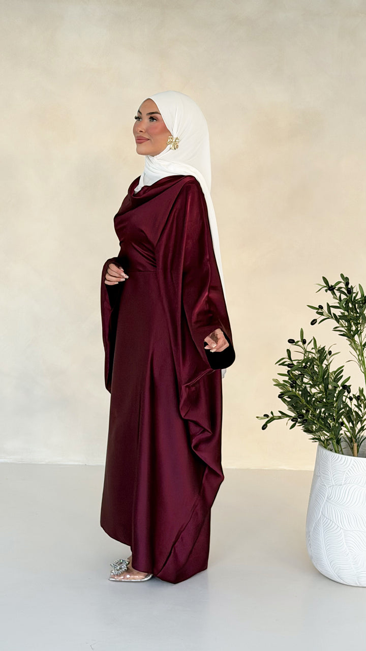 Lyra Abaya
