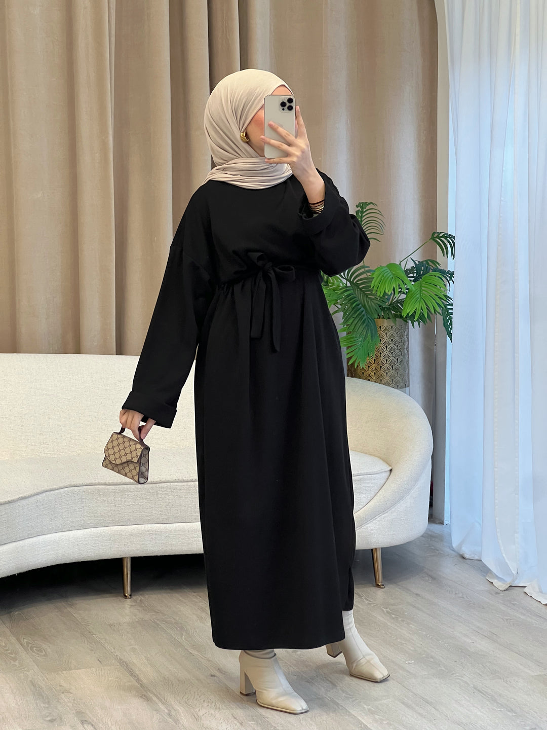 Peony Sweat-Kleid in Schwarz