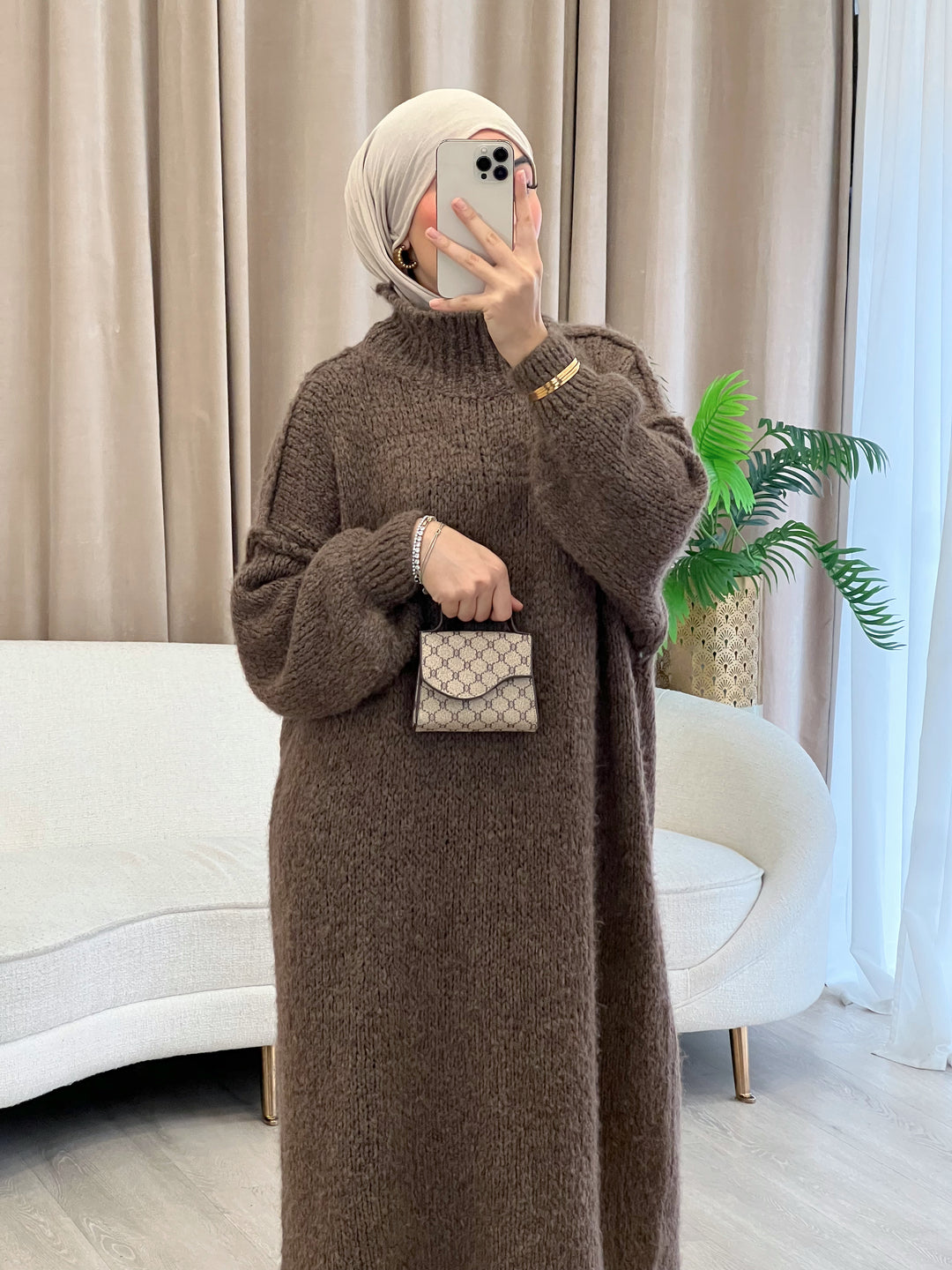 Tara Woll-Kleid in Mocha