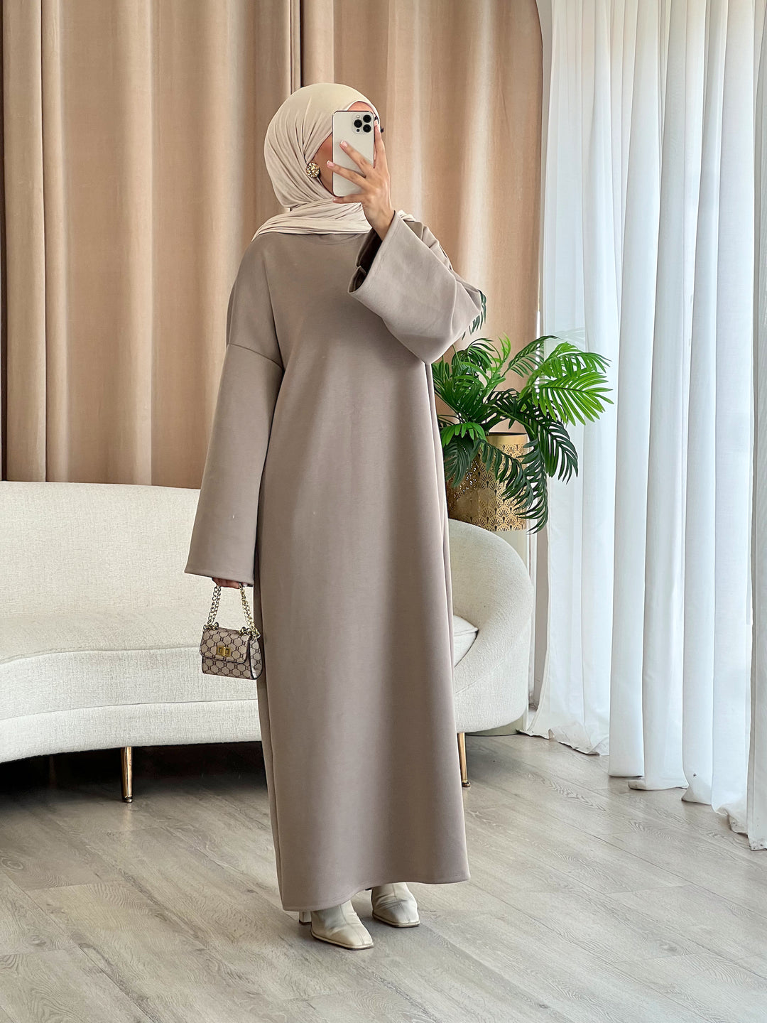 Basic Sweatshirt Abaya