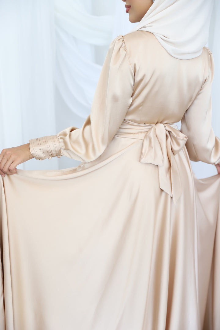 Rose Satin Kleid in Gold