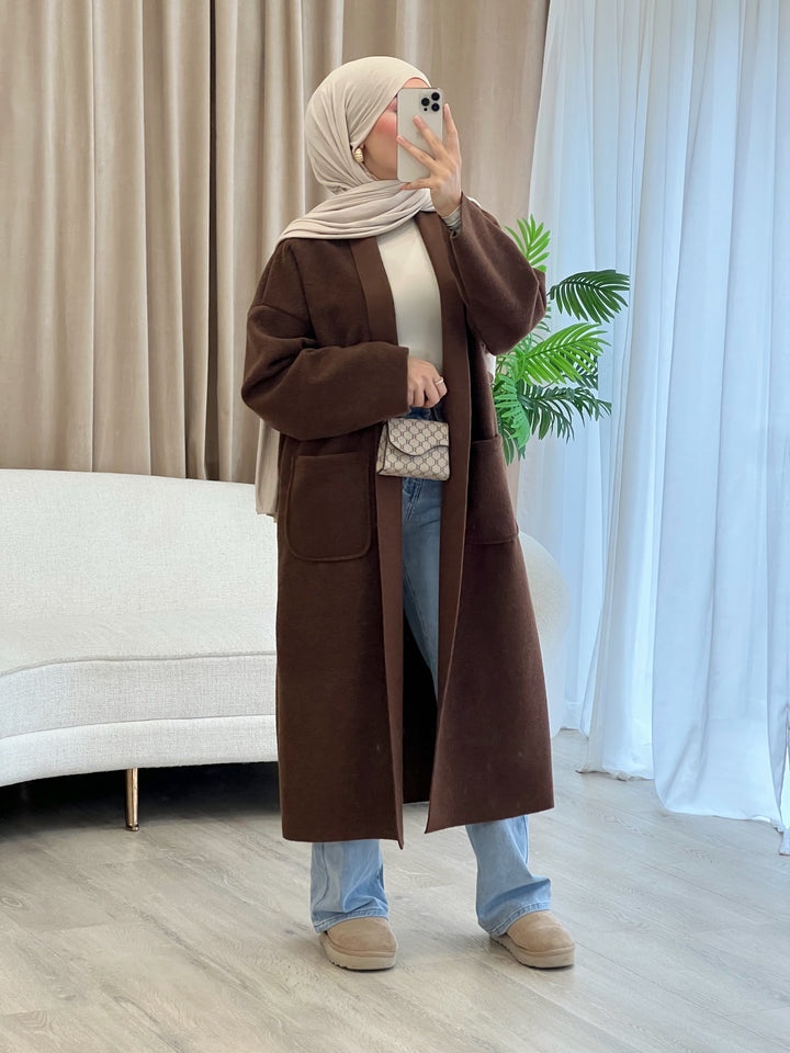 Teddy Oversized Mantel in Brown