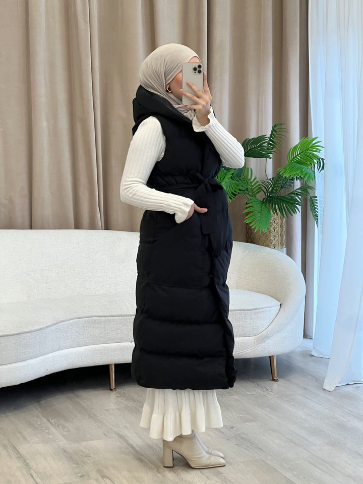 Amani Puffer Weste in Schwarz
