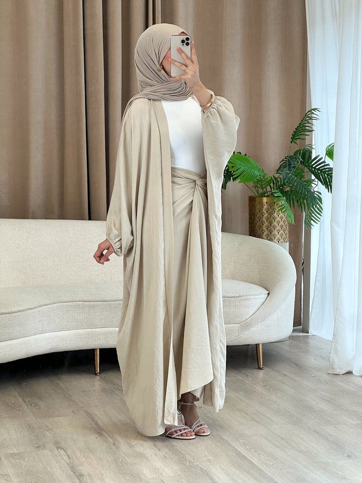 Noura Set in Beige