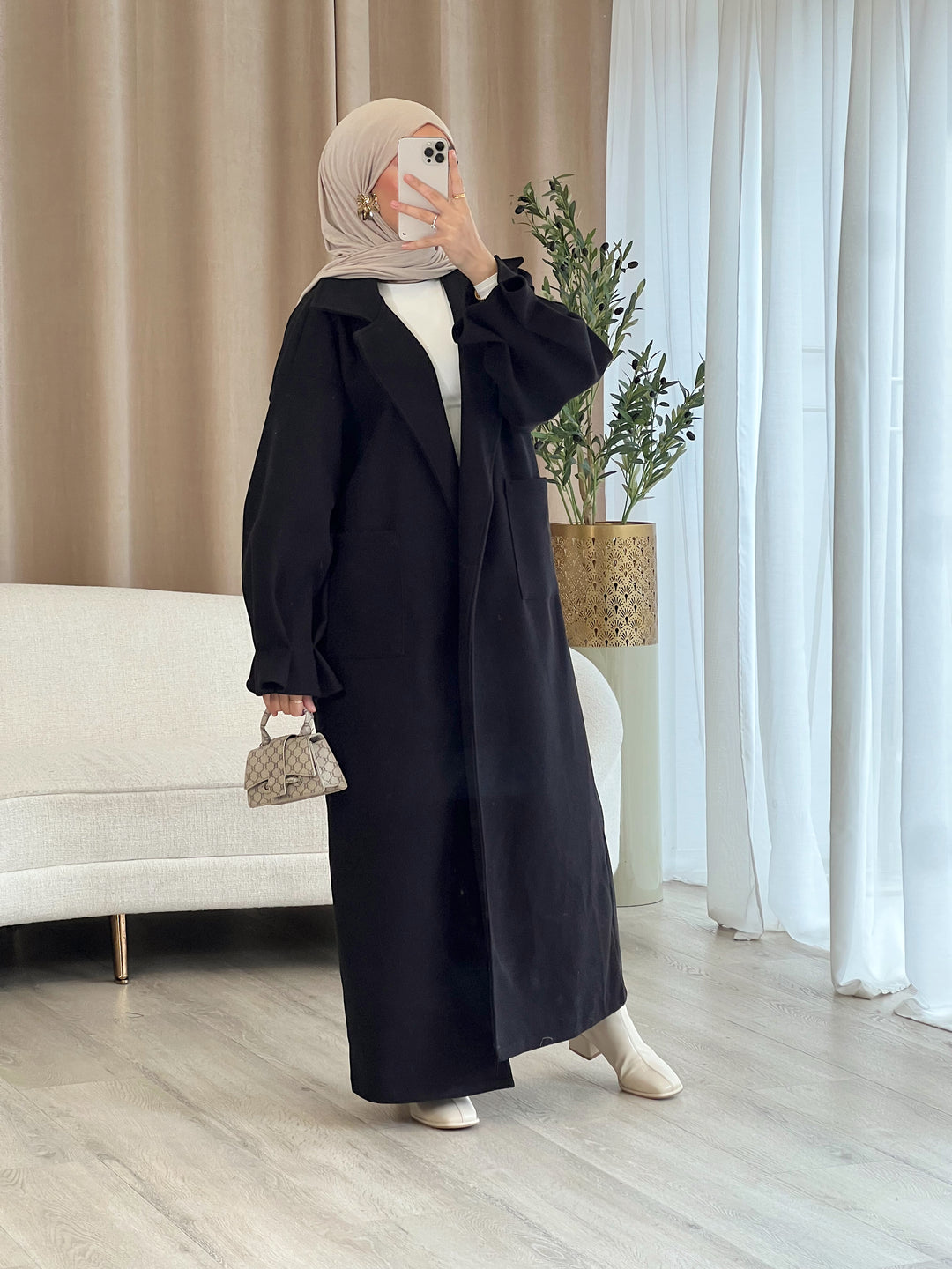 Zafira Mantel