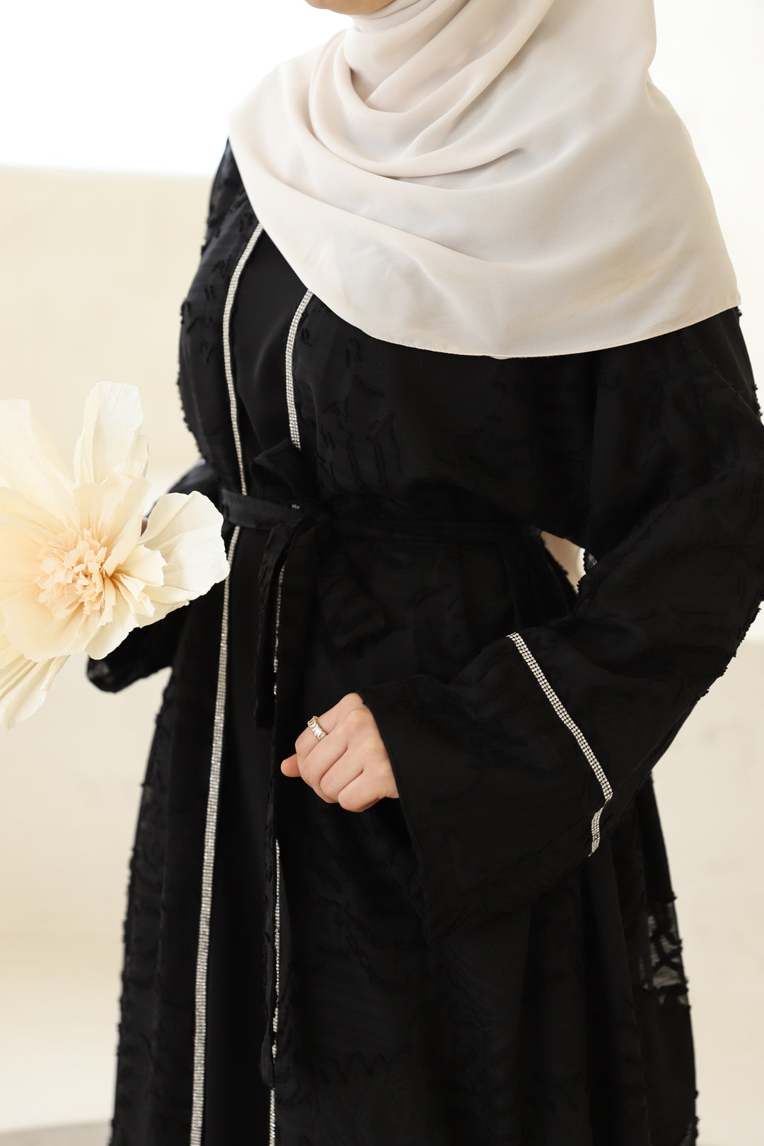 Ameerah Abaya Set in Schwarz