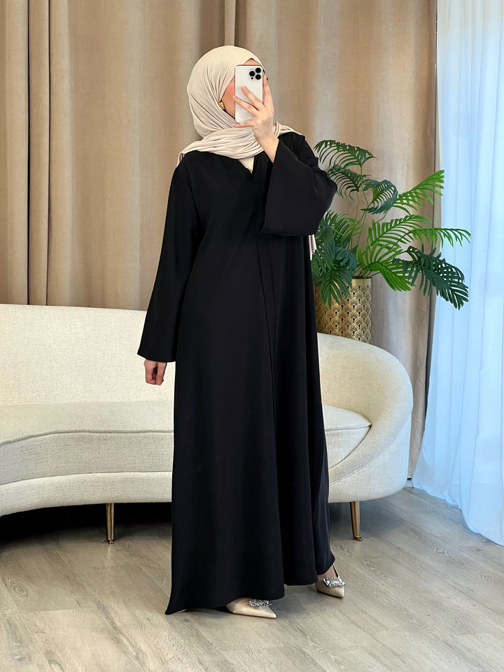 Jasmin Abaya in Schwarz