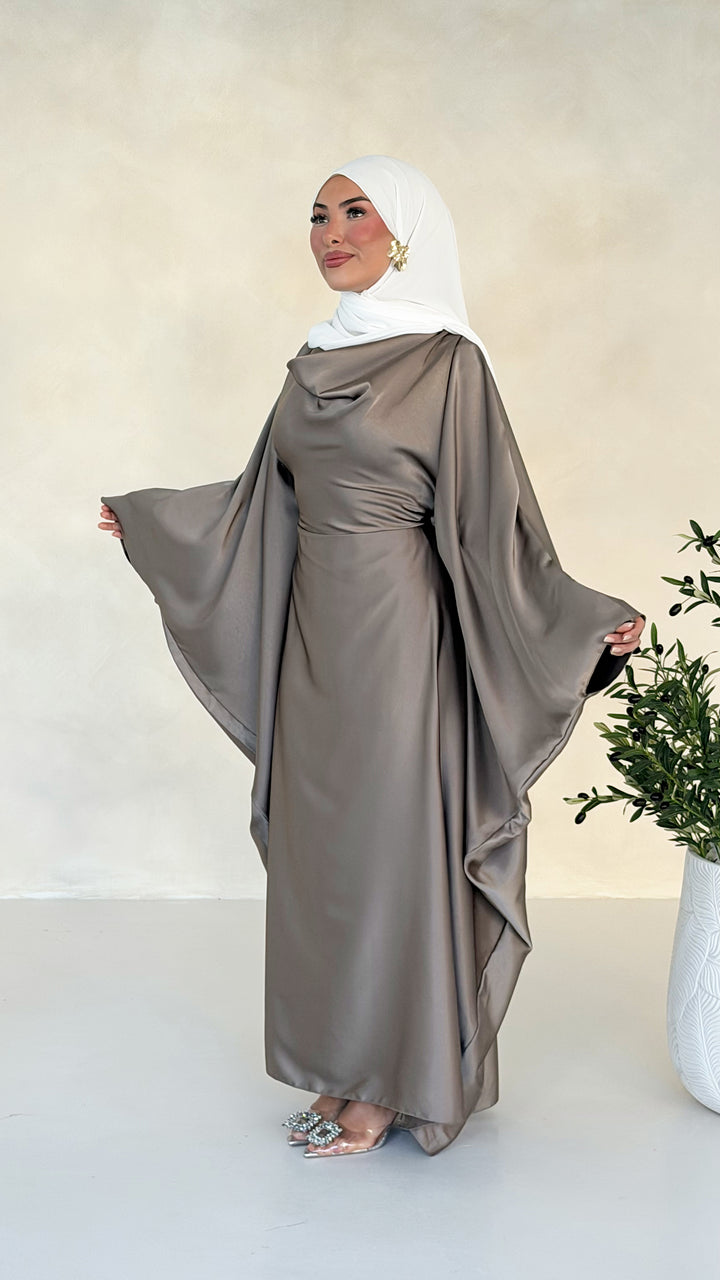 Lyra Abaya