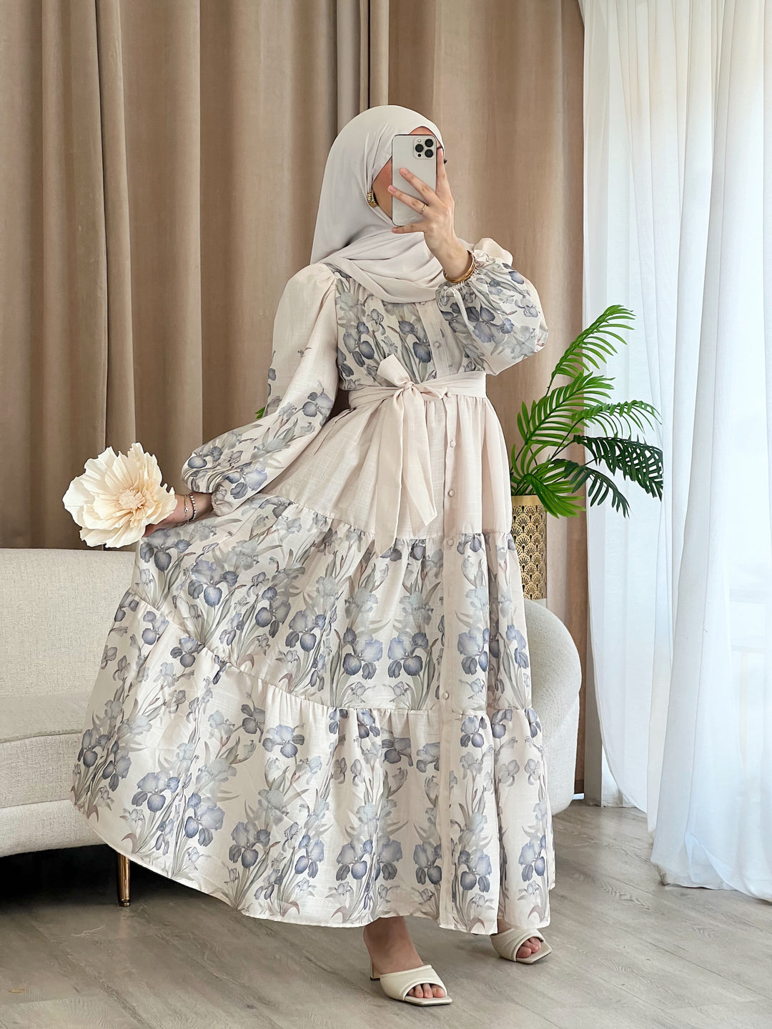Alara Kleid mit Muster in Blau