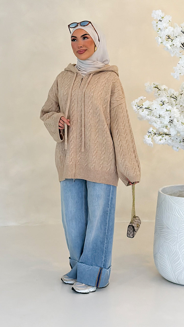 Mila Zopfstrick-Cardigan