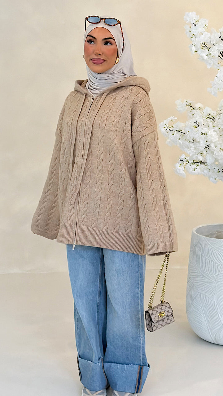 Mila Zopfstrick-Cardigan