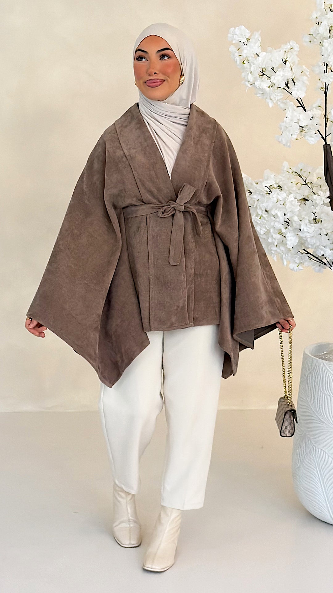 Kaia Poncho mit Kimonoärmeln