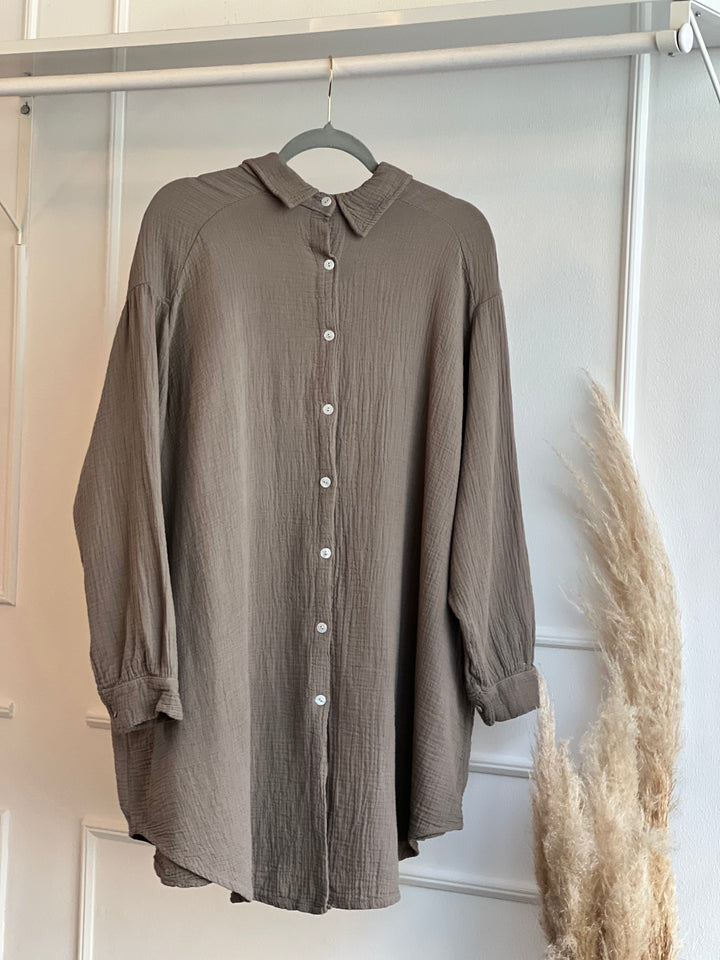 Musselin Oversized Hemd in Taupe