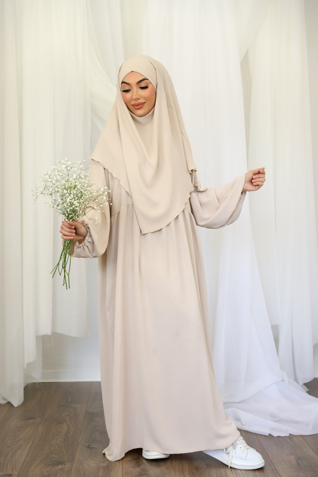 Khaleesi Abaya Set in Beige