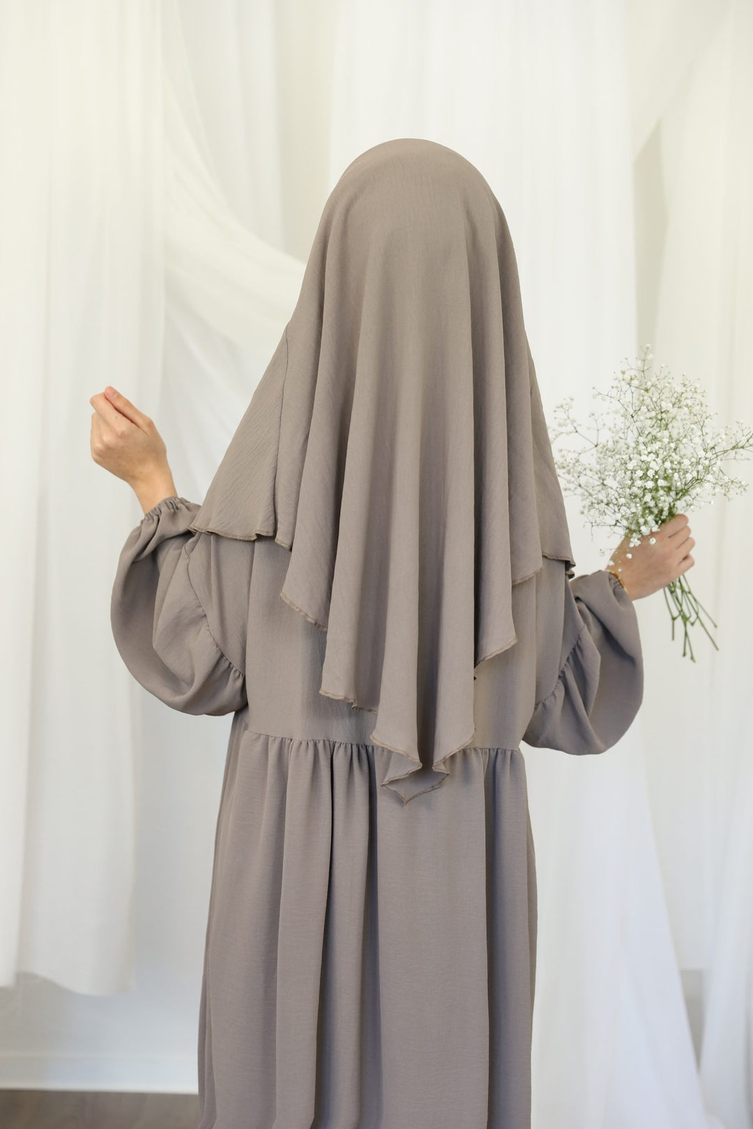 Khaleesi Abaya Set in Taupe