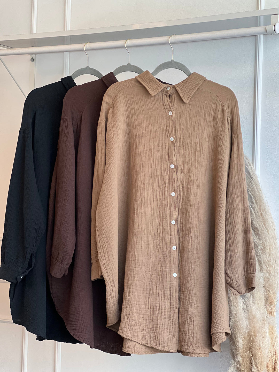 Musselin Oversized Hemd in Schwarz