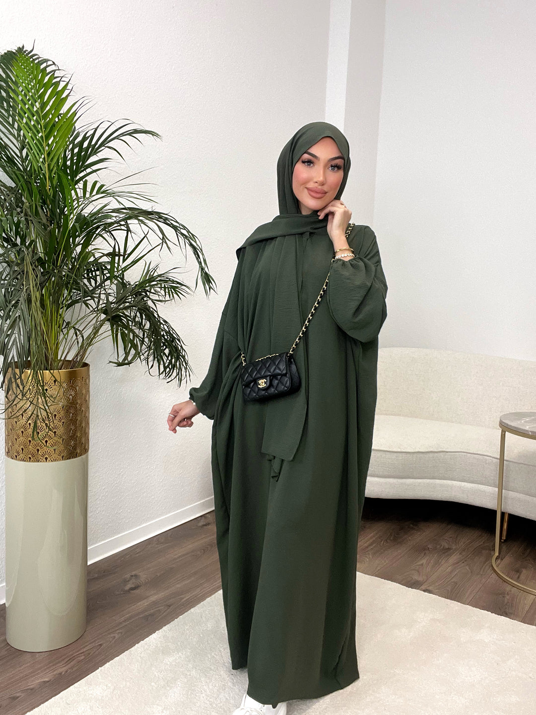 Coco Abaya mit integriertem Hijab in Khaki