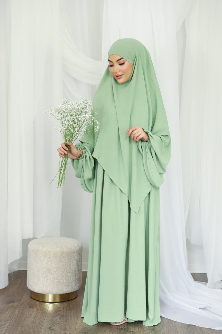 Nour Abaya in Mint