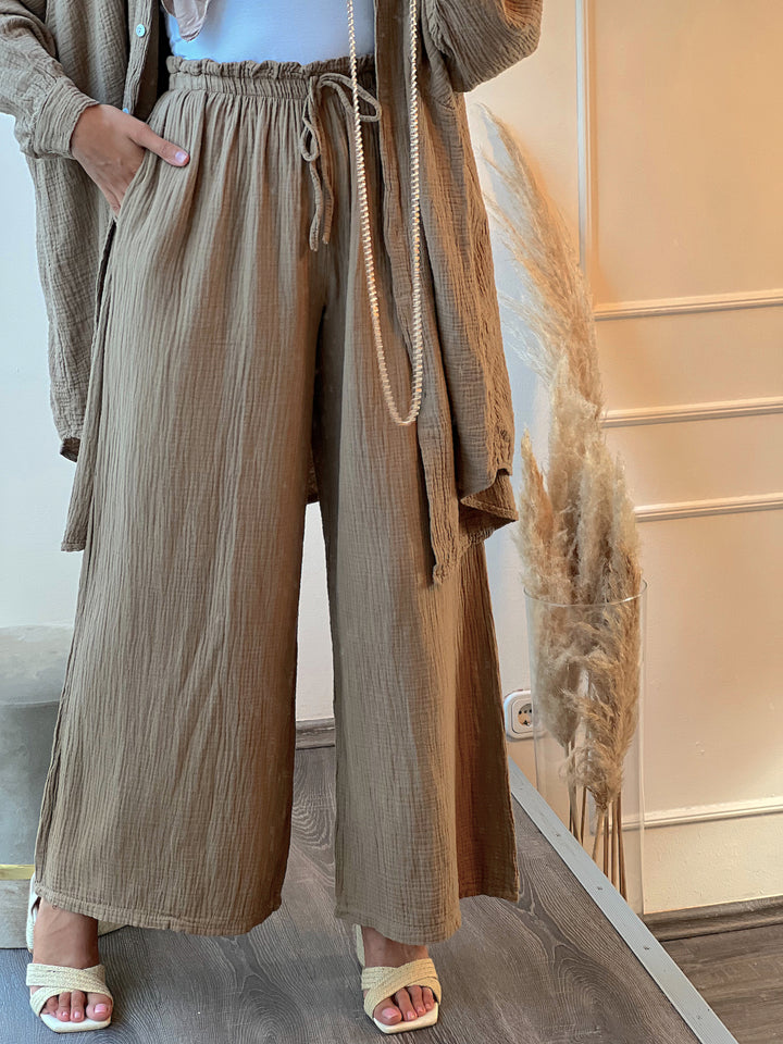 Musselin Hose in Coffee